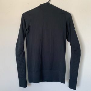 nike pro pullover hoodie